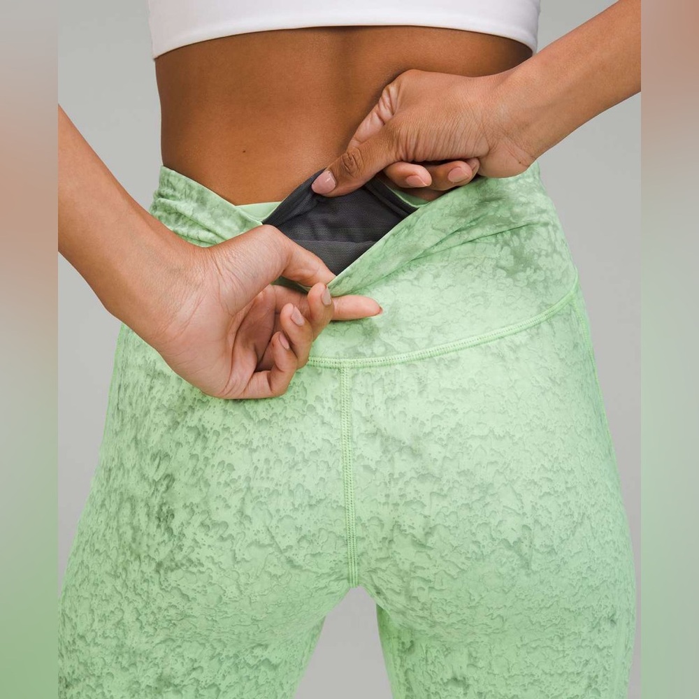 Lululemon Base Pace High-Rise Tight 25" City Grit Green Multi RARE‎•NWOT•10 - Picture 6 of 16